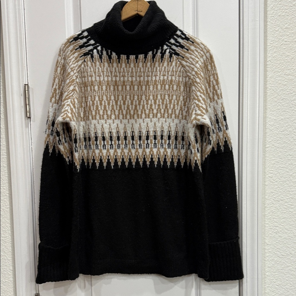 JohnPaulRichard Black and Gold Knit Turtleneck Sweater
